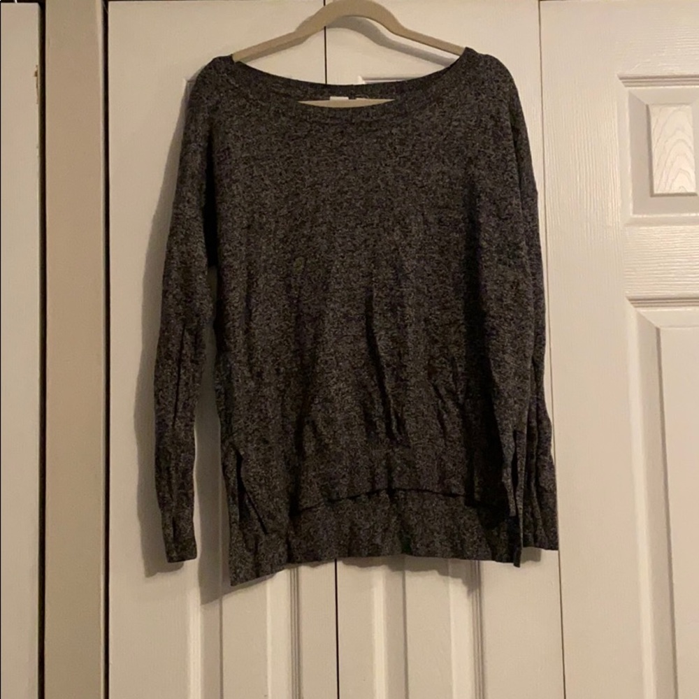 Lightweight sweater